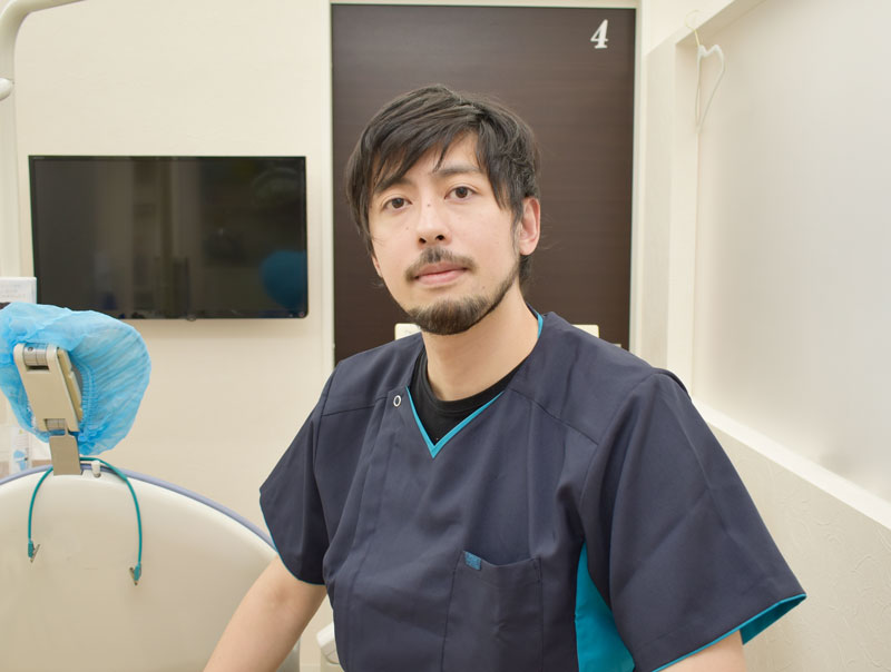にいつま歯科 歯科医師 田中 俊旭